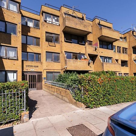 Luxury 3 Bedroom Flat With Balcony In Westbourne Park London Luaran gambar